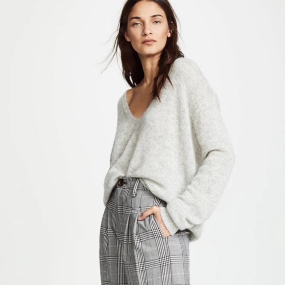 Free People Gray Gossamer V-Neck Wool Blend Sweater Size XS